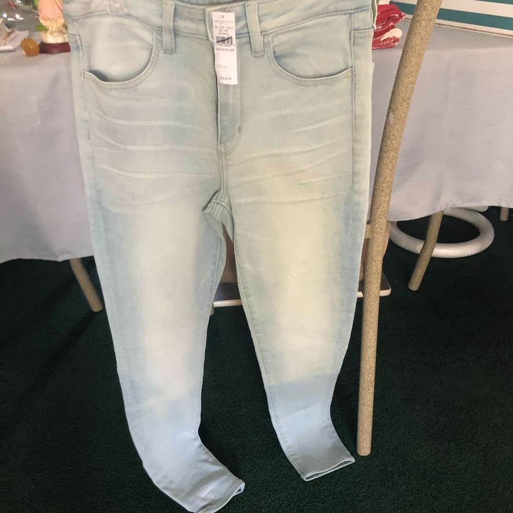 New American Eagle jeans